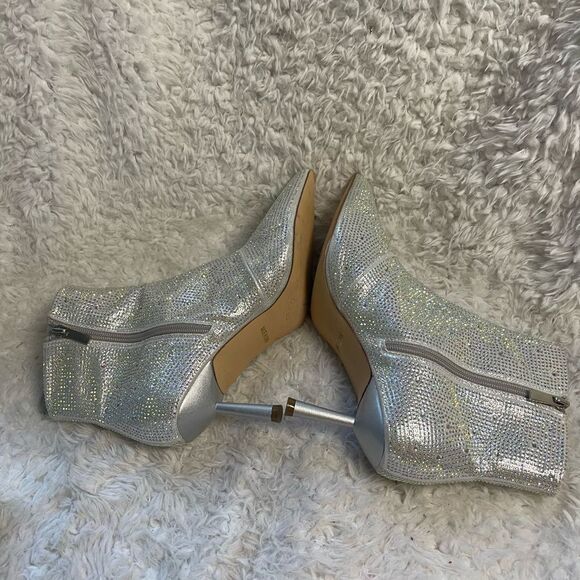 Moda Tope synthetic Silver Rhinestones Ankle Boots pointed toe side zipper SZ9.5 - Picture 7 of 16